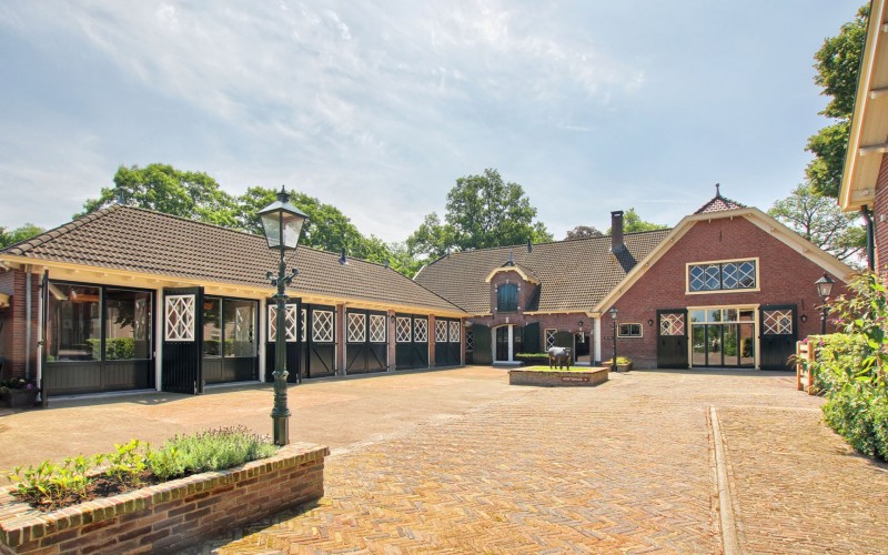 de deel anderstein2.jpg