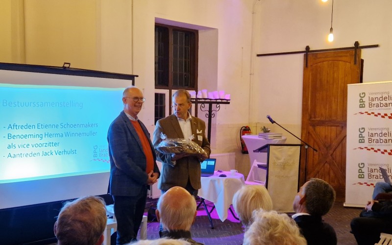 aftreden Etienne.jpg